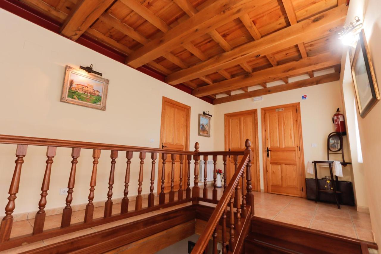 Hotel Rural Fuente Del Val Prádanos de Ojeda Εξωτερικό φωτογραφία