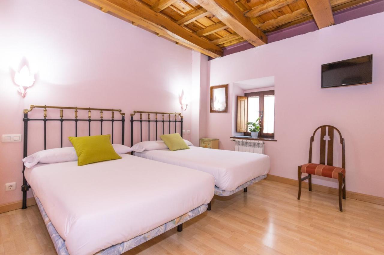 Hotel Rural Fuente Del Val Prádanos de Ojeda Εξωτερικό φωτογραφία